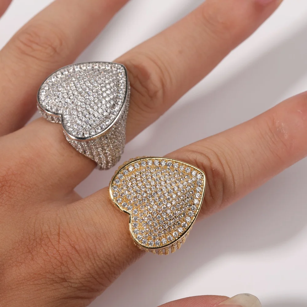 Iced Out Full Cubic Zircon Heart Ring For Women Silver Gold Color Hip Hop Ring Jewelry Gifts For Girlfriend Valentines Day
Iced Out Full Cubic Zircon Heart Ring For Women Silver Gold Color Hip Hop Ring Jewelry Gifts For Girlfriend Valentines Day