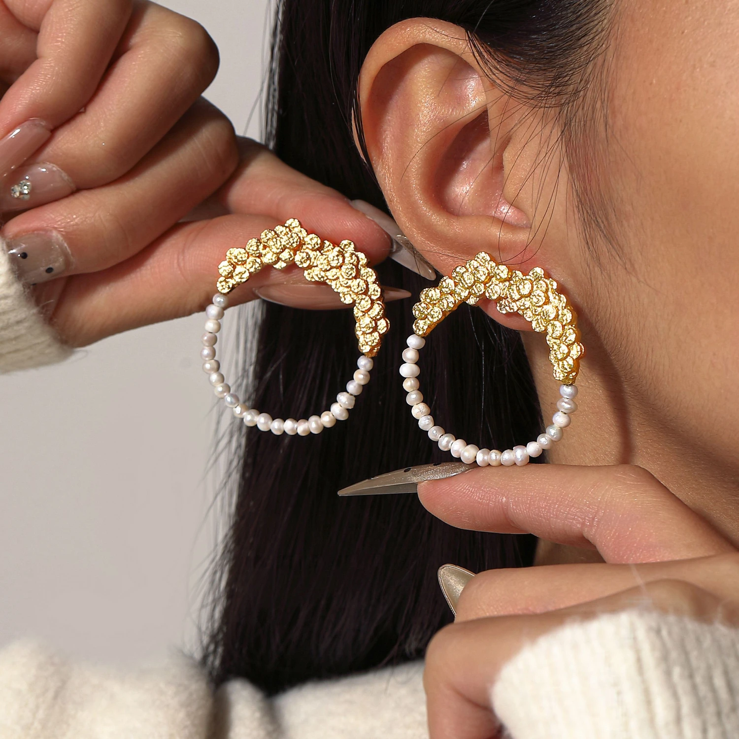 Natural Freshwater Pearls Statement Earrings 24K Gold Plated Hypoallergenic Elegant Jewelry Gifts for Women
Natural Freshwater Pearls Statement Earrings 24K Gold Plated Hypoallergenic Elegant Jewelry Gifts for Women