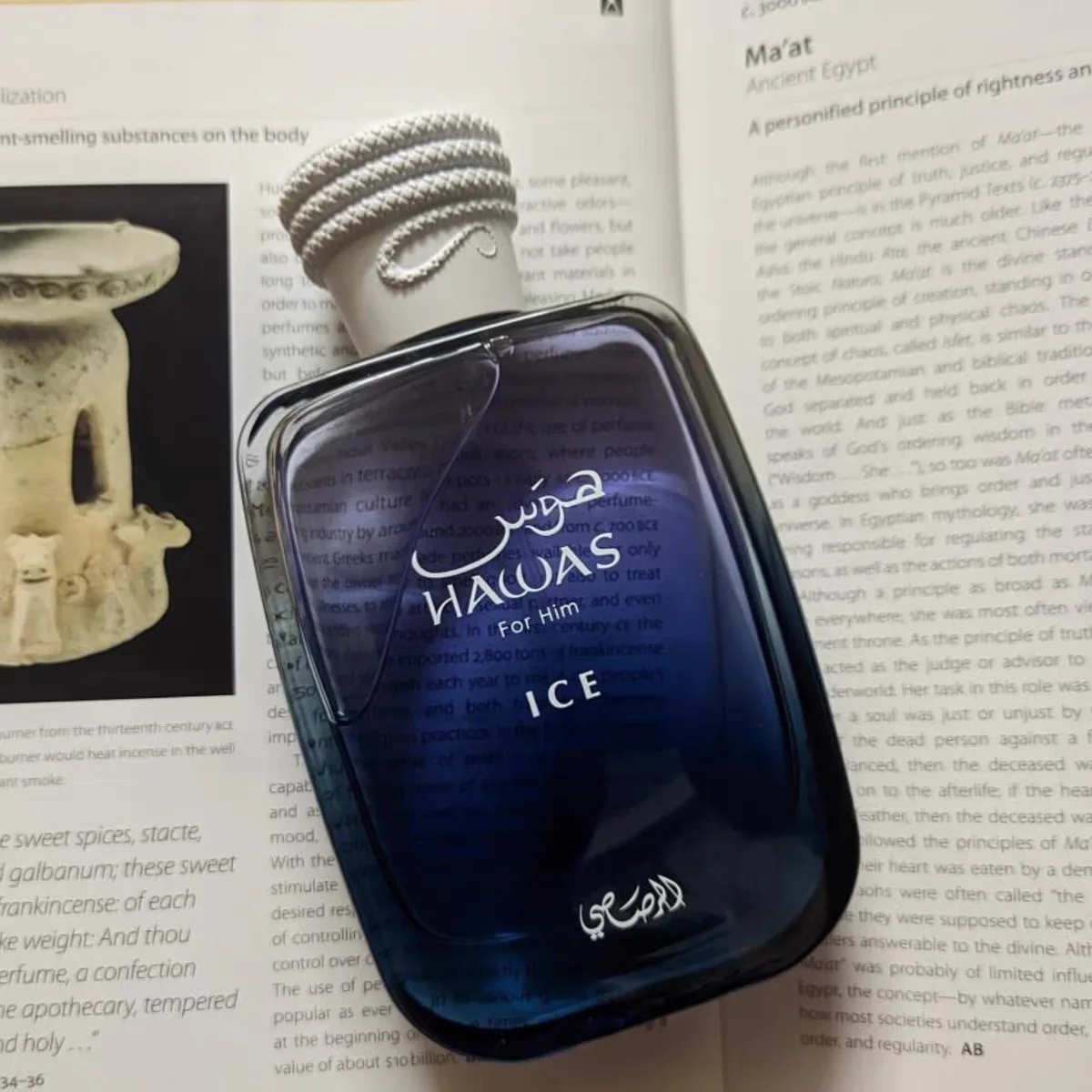 Hawas Ice for Him Men's perfume is refreshing, fragrant and charming. The fragrance is 3.4oz100ml, lasting and suitable for any place
Hawas Ice for Him Men's perfume is refreshing, fragrant and charming. The fragrance is 3.4oz100ml, lasting and suitable for any place