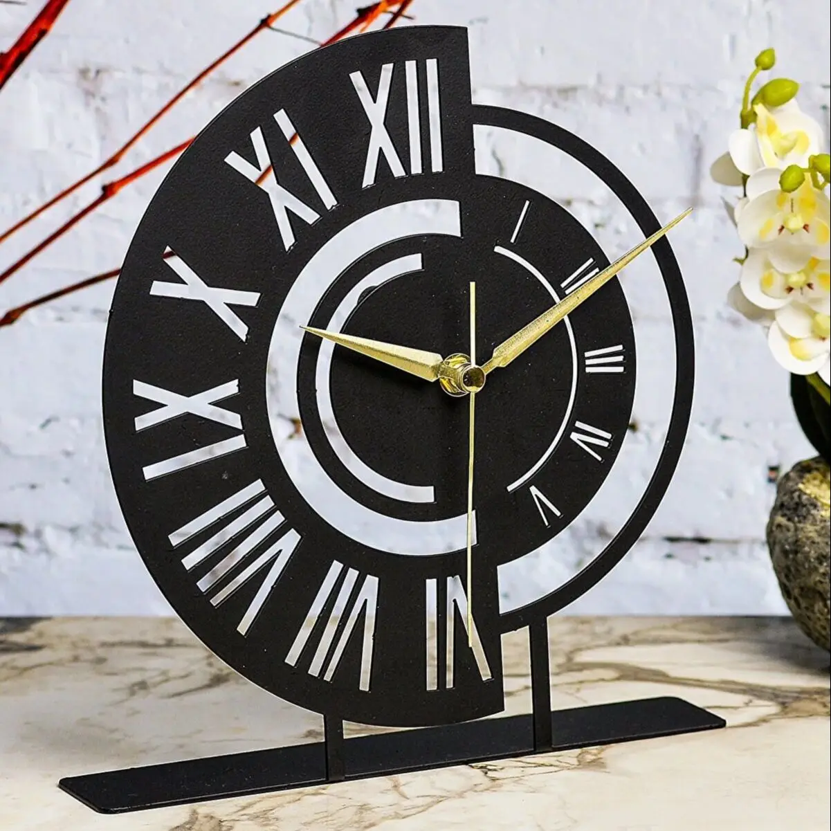 Decorative Modern Desktop Clock Home Office Study Room Black Silent Mechanism Tabletop Unique Metal Desk Clock Office Decoration
Decorative Modern Desktop Clock Home Office Study Room Black Silent Mechanism Tabletop Unique Metal Desk Clock Office Decoration