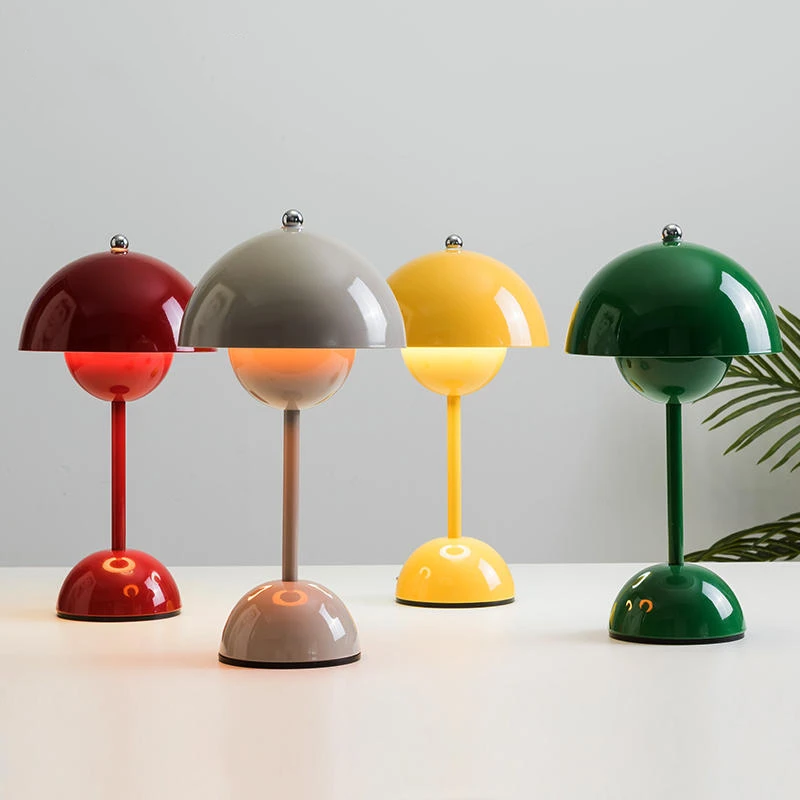 Nordic Mushroom LED Table Lamp Top Touch Switch Rechargeable Flower Bud Design Desk Light Living Room Bedroom Decor Night Light
Nordic Mushroom LED Table Lamp Top Touch Switch Rechargeable Flower Bud Design Desk Light Living Room Bedroom Decor Night Light