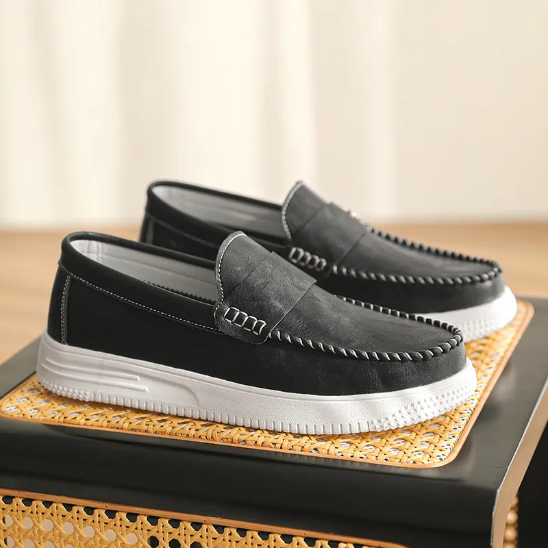 Классические мужские повседневные кожаные туфли в уличном стиле, лоферы на платформе, с ручной прострочкой, слипоны, дышащие прогулочные туфли для мужчин
Классические мужские повседневные кожаные туфли в уличном стиле, лоферы на платформе, с ручной прострочкой, слипоны, дышащие прогулочные туфли для мужчин