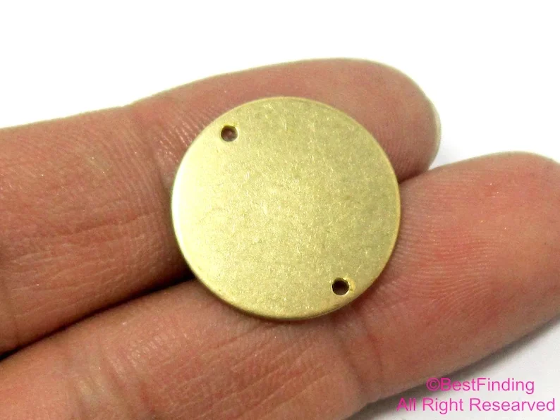20pcs Brass Round Charms, Earring Connector, 25x0.4mm, Earring Accessories, Round Brass Findings, Jewelry Making - R366
20pcs Brass Round Charms, Earring Connector, 25x0.4mm, Earring Accessories, Round Brass Findings, Jewelry Making - R366