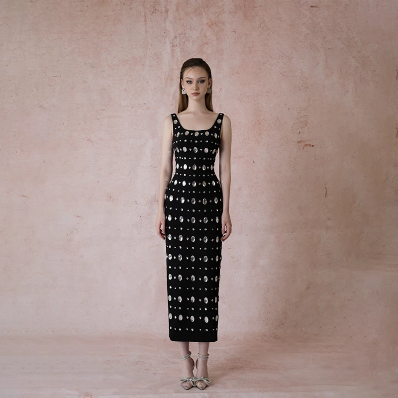 Fashion V-strap Bodycon Long Dress 2024 Rayon Slim Sleeveless Black Diamond Party Dress
Fashion V-strap Bodycon Long Dress 2024 Rayon Slim Sleeveless Black Diamond Party Dress