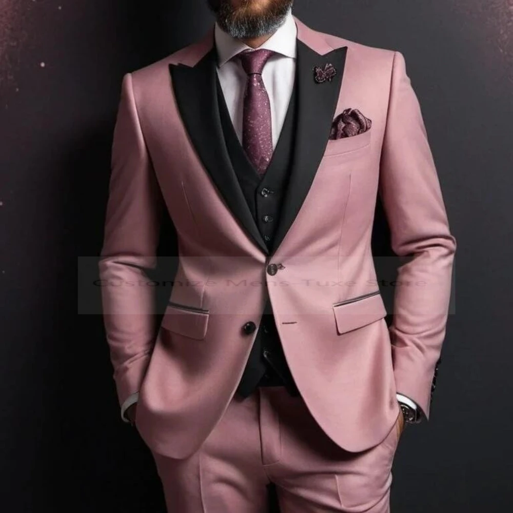 New Pink And Black Formal Business Men Suit Groom Groomsman Wedding Party Prom Male Tuxedos 3 Piece Set Blazer Vest Pants 
New Pink And Black Formal Business Men Suit Groom Groomsman Wedding Party Prom Male Tuxedos 3 Piece Set Blazer Vest Pants