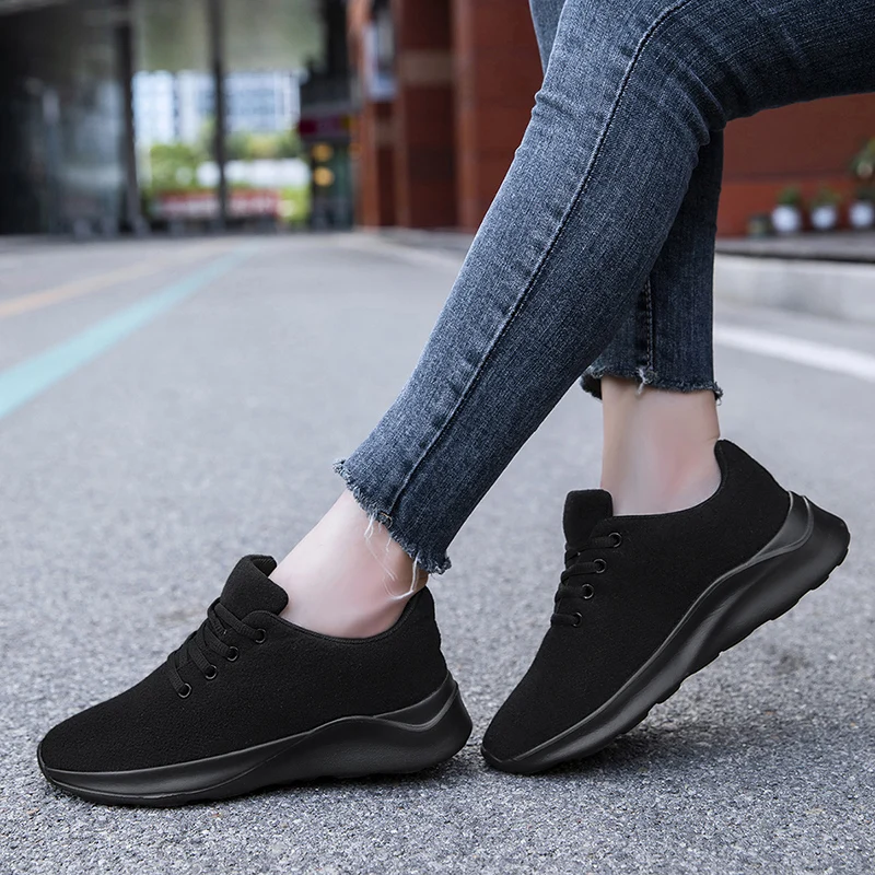 Women’s Lightweight Suede Walking Shoes, Low Top Lace Up Sneakers, Warm Plush Lined Non Slip Casual Shoes
Women’s Lightweight Suede Walking Shoes, Low Top Lace Up Sneakers, Warm Plush Lined Non Slip Casual Shoes