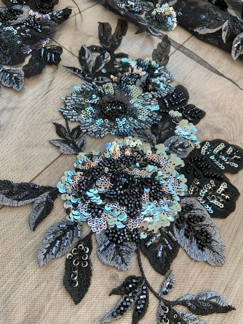 1 ярд роскошной черной кружевной ткани с бисером и 3D-вышивкой цветов на тюле для свадебных и вечерних платьев
1 ярд роскошной черной кружевной ткани с бисером и 3D-вышивкой цветов на тюле для свадебных и вечерних платьев