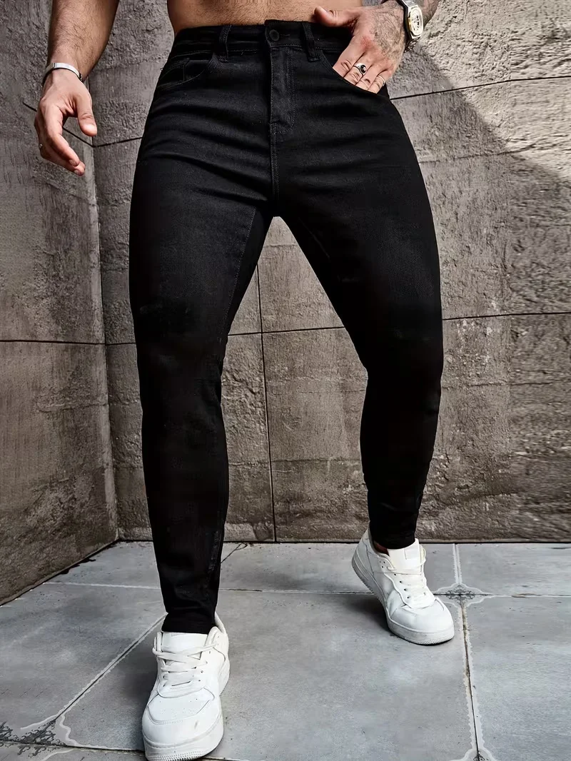 Одна пара мужских джинсов узкого кроя в уличном стиле — средняя эластичность, обычная длина с деталями на молнии — повседневный универсальный всесезонный вариант
Одна пара мужских джинсов узкого кроя в уличном стиле — средняя эластичность, обычная длина с деталями на молнии — повседневный универсальный всесезонный вариант