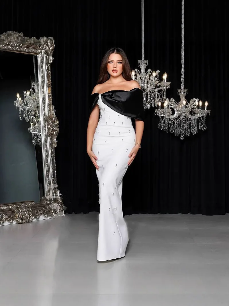 Summer Black fashion bow strapless slim fit one shoulder slim diamond studded long bandage dress elegant party dress
Summer Black fashion bow strapless slim fit one shoulder slim diamond studded long bandage dress elegant party dress