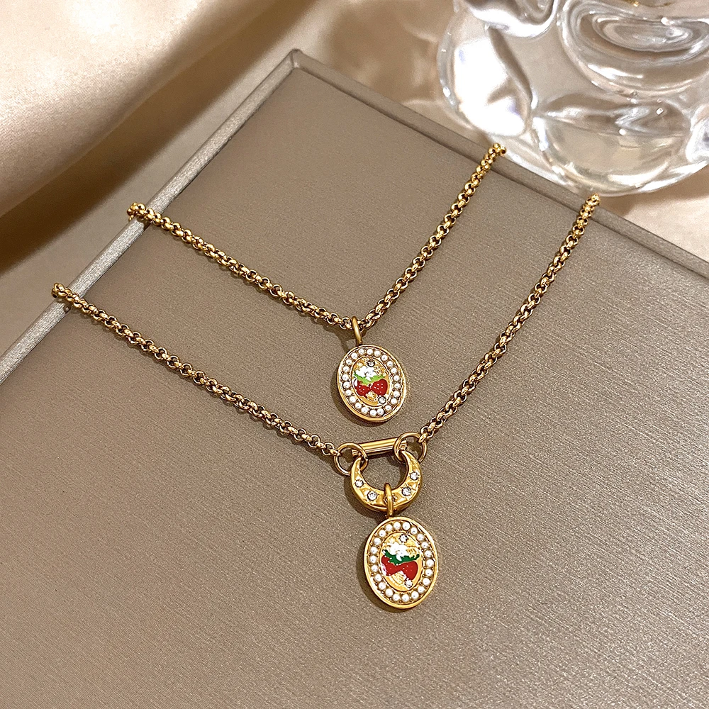 Freetry Inlaid Zircon Oval Strawberry Pendant Necklace for Women Stainless Steel Collarbone Chain Necklace Lady Neck Jewelry
Freetry Inlaid Zircon Oval Strawberry Pendant Necklace for Women Stainless Steel Collarbone Chain Necklace Lady Neck Jewelry
