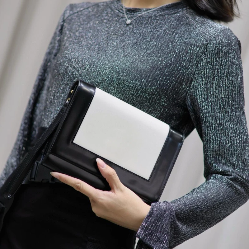 Women Cowhide Genuine Leather Bag Female Fashion Designer Luxury Handbag Ladies Small Square bag Retro Crossbody Shoulder Bags
Women Cowhide Genuine Leather Bag Female Fashion Designer Luxury Handbag Ladies Small Square bag Retro Crossbody Shoulder Bags