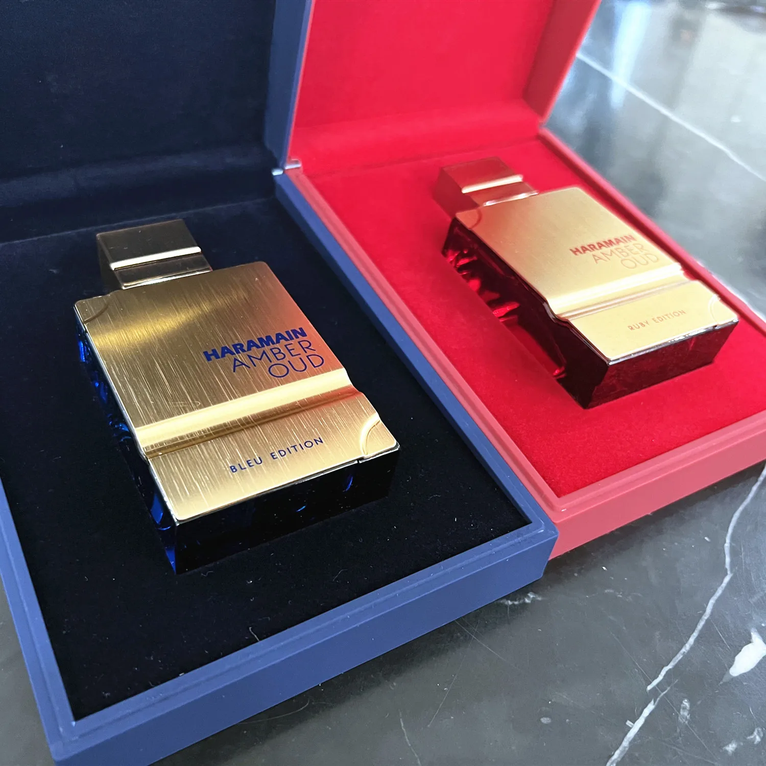 Al Haramain Amber Oud Bleu Edition Unisex Eau De Parfum Long Lasting Woody Scent
Al Haramain Amber Oud Bleu Edition Unisex Eau De Parfum Long Lasting Woody Scent