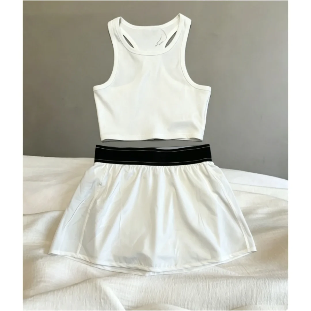 Summer New Style Women's Letter-stitched Short-sleeved Tank Top And Short Pants Sports Casual Set
Summer New Style Women's Letter-stitched Short-sleeved Tank Top And Short Pants Sports Casual Set