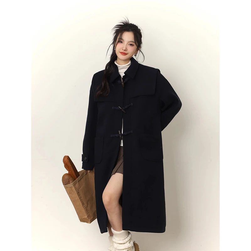 Women Thickened Woolen Coat 2023 Winter Long Sleeve Loose Jacket Cow Horn Buckle Fashion Warm Outwear Clothes
Women Thickened Woolen Coat 2023 Winter Long Sleeve Loose Jacket Cow Horn Buckle Fashion Warm Outwear Clothes