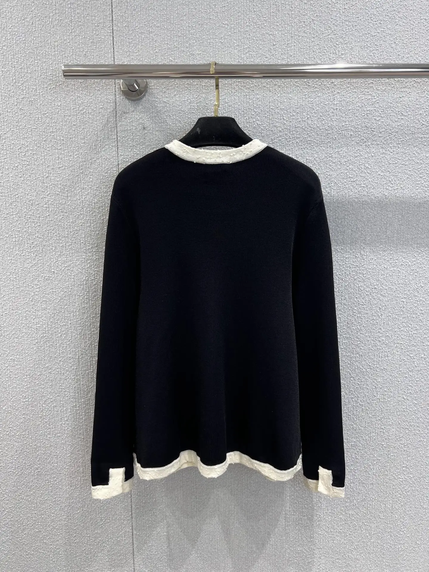 2025 New Women's Contrasting Color Pullover Knitted Sweater with Fine Crochet Texture and White Thread Edging Durable WYY-31
2025 New Women's Contrasting Color Pullover Knitted Sweater with Fine Crochet Texture and White Thread Edging Durable WYY-31