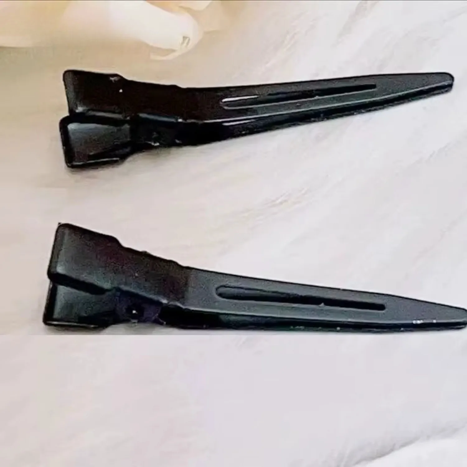 10PCS Black Duckbill Hair Clips Nonslip Alligator Hair Clips Barber Salon Styling Dying Hair Accessories
10PCS Black Duckbill Hair Clips Nonslip Alligator Hair Clips Barber Salon Styling Dying Hair Accessories