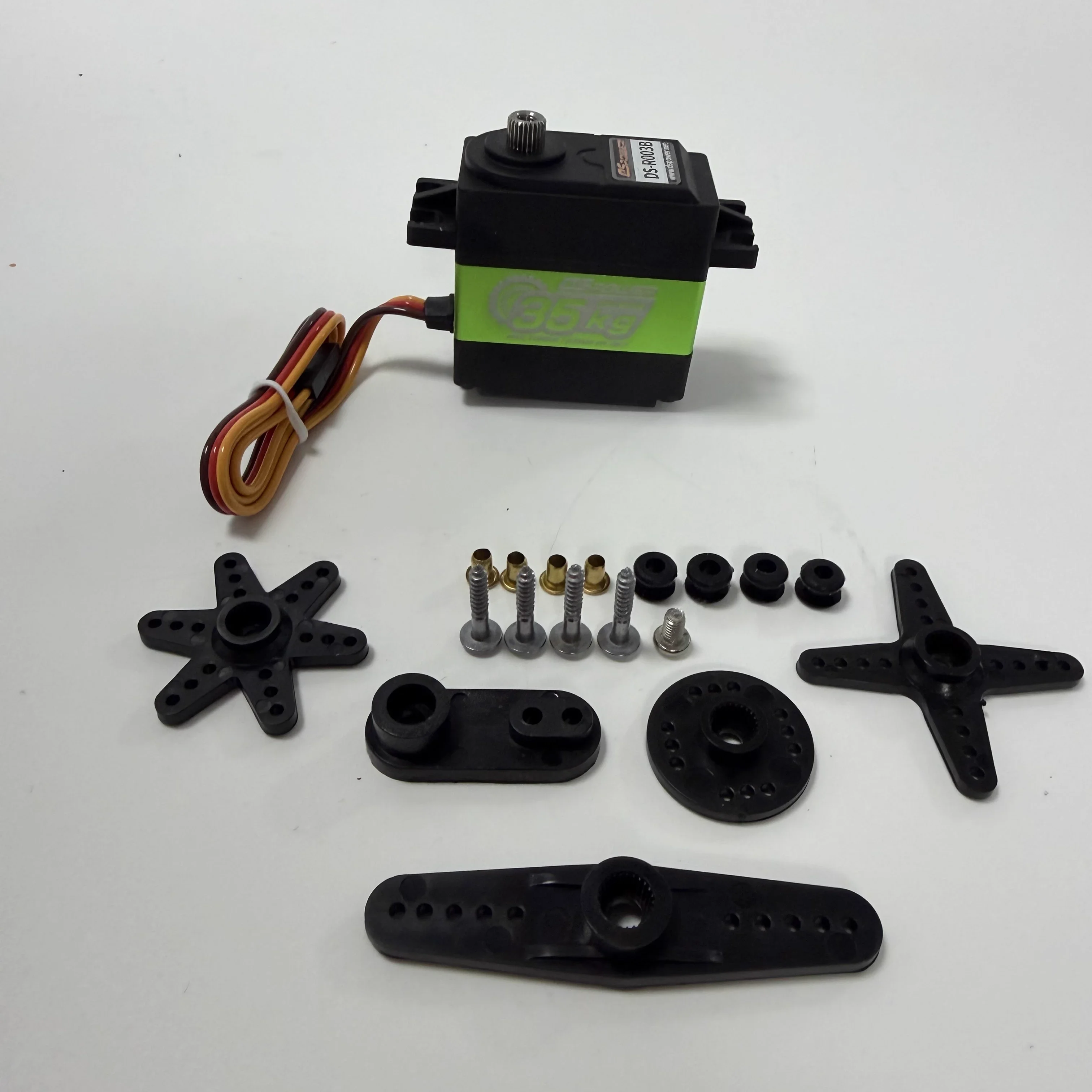 MD Model 1/14 Scale 35KG CNC Gear-Shifting Steering Servo Frame Steering Motor Parts for Dump Truck Model Toy
MD Model 1/14 Scale 35KG CNC Gear-Shifting Steering Servo Frame Steering Motor Parts for Dump Truck Model Toy