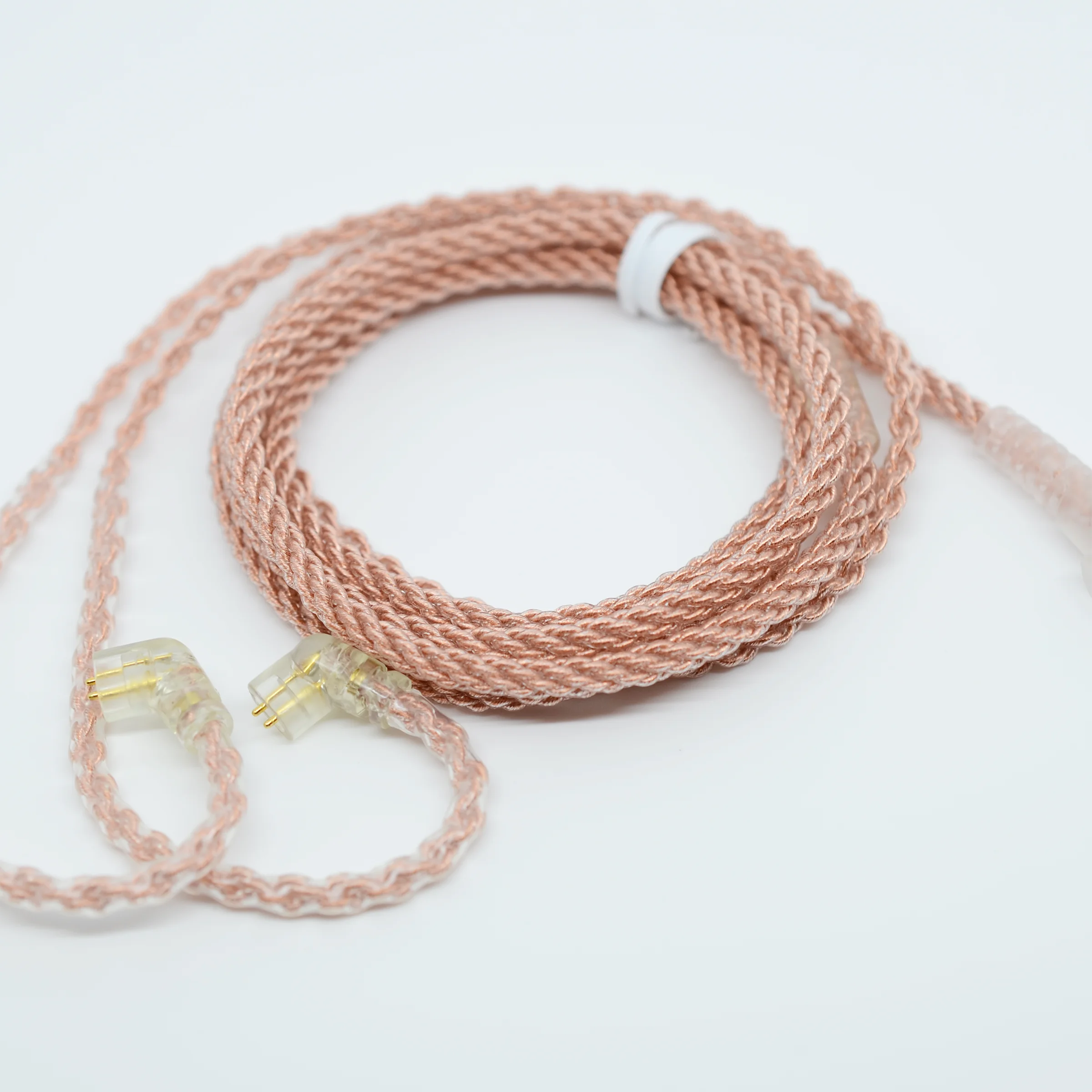FLOAUDIO 8-жильный 19-жильный 6N однокристальный медный Улучшенный 2-контактный кабель для наушников 0,78 для calla
FLOAUDIO 8-жильный 19-жильный 6N однокристальный медный Улучшенный 2-контактный кабель для наушников 0,78 для calla