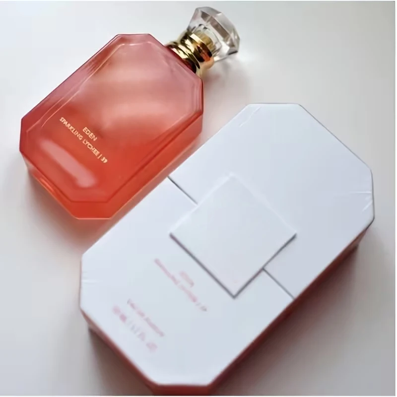 KAY.AL.I3.4FL.OZ, The fragrance is composed of lychee bubbles, soft sweetness of roses and violets, light and long-lasting
KAY.AL.I3.4FL.OZ, The fragrance is composed of lychee bubbles, soft sweetness of roses and violets, light and long-lasting