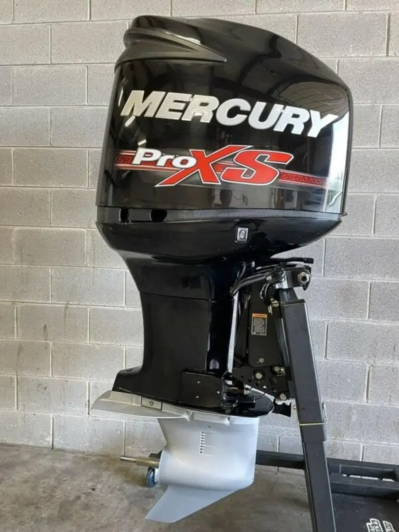 Новый 4-тактный подвесной мотор Mercury, 300 л.с. CCXL-200L PRO XS Torque-Verado 350HP CL, распродажа высокого качества
Новый 4-тактный подвесной мотор Mercury, 300 л.с. CCXL-200L PRO XS Torque-Verado 350HP CL, распродажа высокого качества