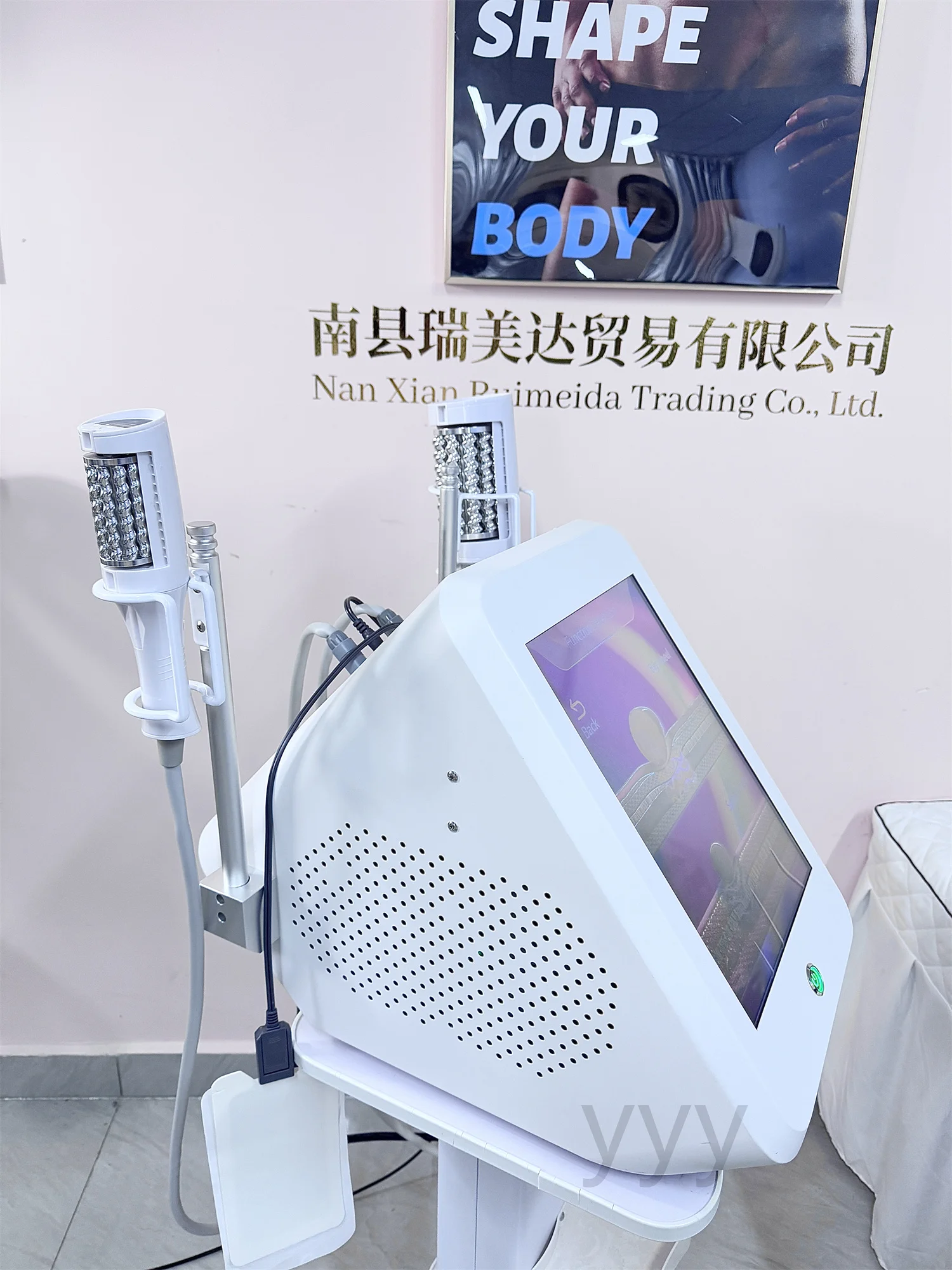 360° Vacuum Inner Ball Roller Slimming Machine Body Shaping Fat Loss Skin Tightening Massage Beauty Equipment For Salon Spa
360° Vacuum Inner Ball Roller Slimming Machine Body Shaping Fat Loss Skin Tightening Massage Beauty Equipment For Salon Spa