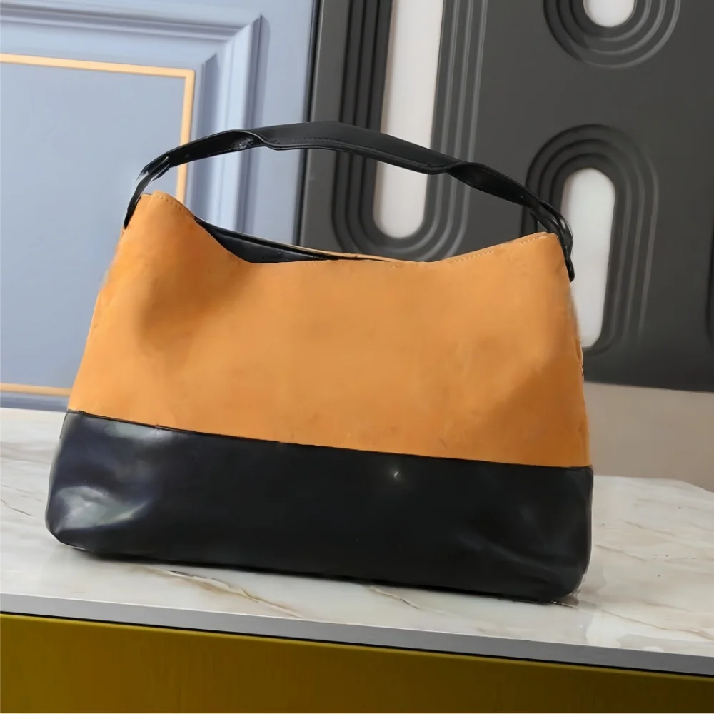 2026 New Women's Handbag/Crossbody Bag, Large Capacity, Nine Colors Available, Yellow and Black, 36-24-12cm
2026 New Women's Handbag/Crossbody Bag, Large Capacity, Nine Colors Available, Yellow and Black, 36-24-12cm