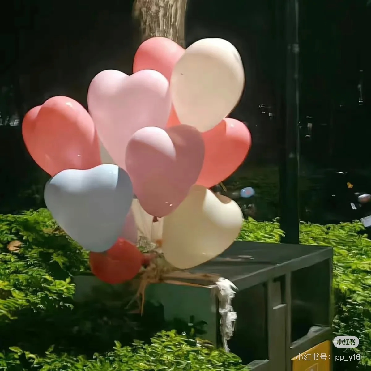 Вертикальный нано-микро-пароварка для волос, уход за волосами, масляный распылитель, распылитель, процессор цвета волос для салона, парикмахерской
Вертикальный нано-микро-пароварка для волос, уход за волосами, масляный распылитель, распылитель, процессор цвета волос для салона, парикмахерской