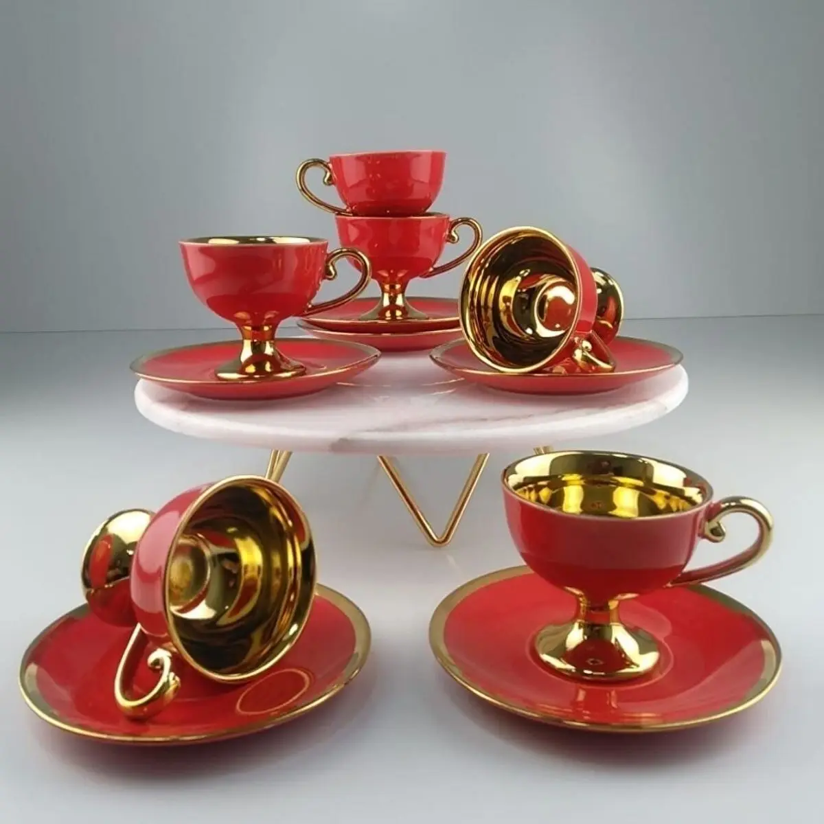 Porcelain Coffee Cup Set for 6 People Colorful Cups and Saucers Ceramic Creative Tea and Coffee Mugs Luxury Solid Color
Porcelain Coffee Cup Set for 6 People Colorful Cups and Saucers Ceramic Creative Tea and Coffee Mugs Luxury Solid Color