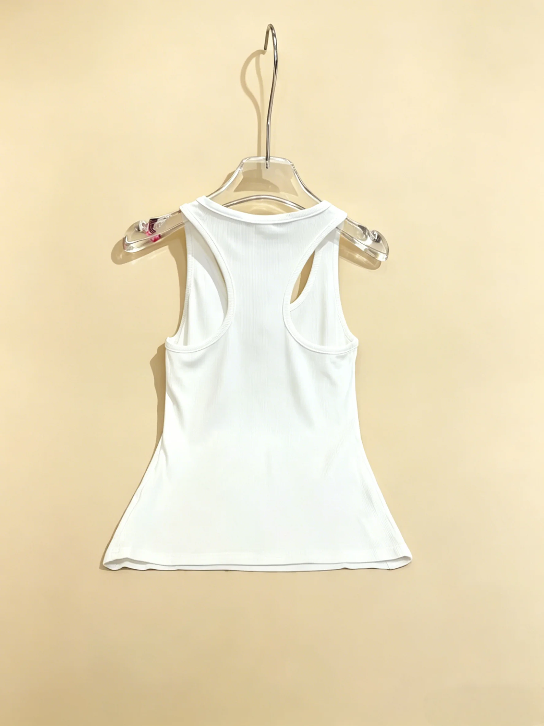 2026 New Style Womens White Tank Tops Sizes M L Casual Simple Code 005
2026 New Style Womens White Tank Tops Sizes M L Casual Simple Code 005