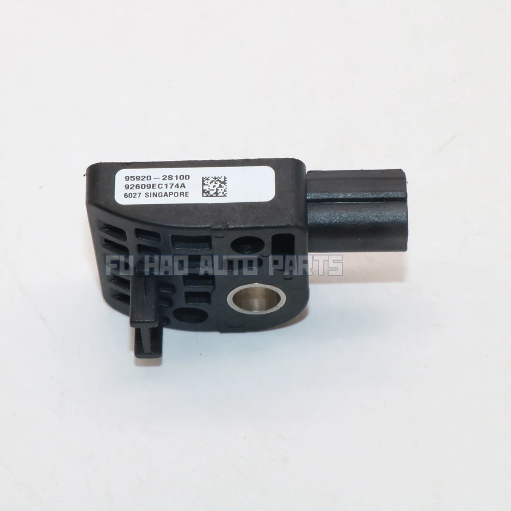 Original 95920-2S100 Side Impact Crash Sensor for Hyundai Tucson 2.0L 2.4L 2014-2015 Kia Sportage 2.0L 2014-2016
Original 95920-2S100 Side Impact Crash Sensor for Hyundai Tucson 2.0L 2.4L 2014-2015 Kia Sportage 2.0L 2014-2016