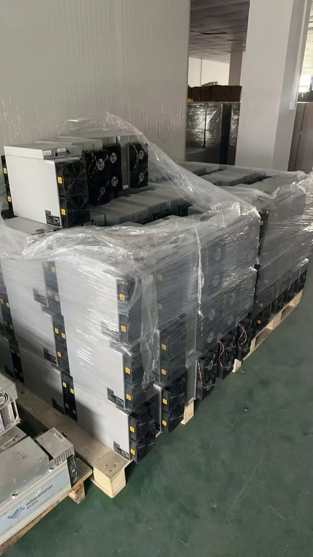 Bitmain Antminer S21+ 235Th Hyd. 395T Asic BTC Miner S21 PRO 234T S21 XP 270T Hydro 473T 200T 235T
Bitmain Antminer S21+ 235Th Hyd. 395T Asic BTC Miner S21 PRO 234T S21 XP 270T Hydro 473T 200T 235T