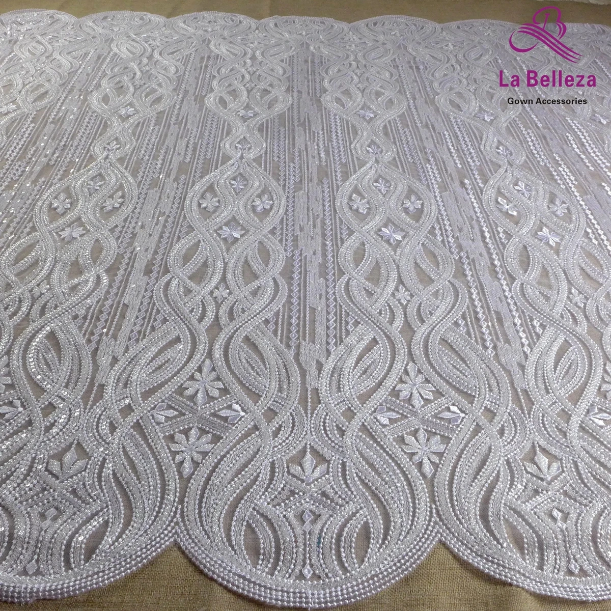 La Belleza beautiful bridal lace ,White heavy beading lace fabric,off white beading wedding dress lace fabric 51'' width 1 yard
La Belleza beautiful bridal lace ,White heavy beading lace fabric,off white beading wedding dress lace fabric 51'' width 1 yard