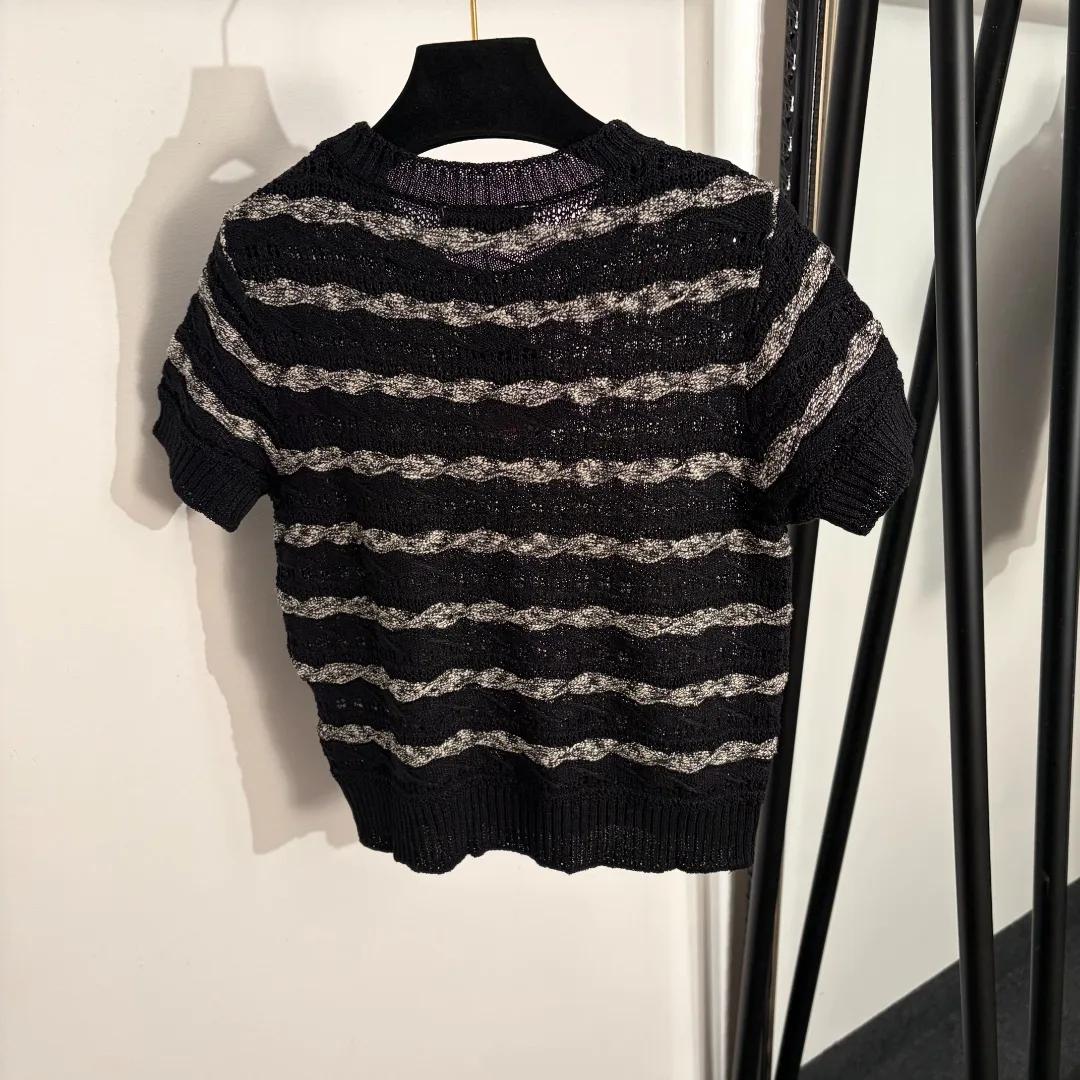 2026 Newest Spring/Summer Color-Blocked Striped Crew Neck Slim Fit Knitted Sweater
2026 Newest Spring/Summer Color-Blocked Striped Crew Neck Slim Fit Knitted Sweater