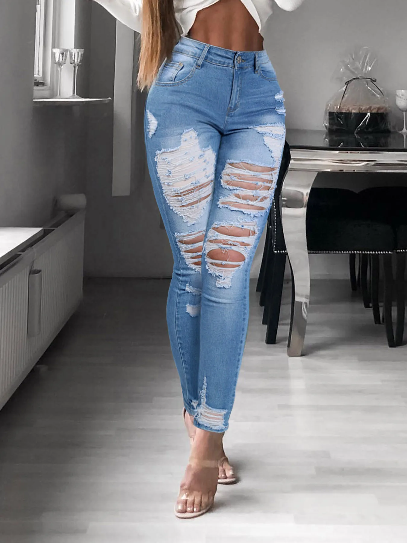 Fashionable Boutique Women's Stretch Small Foot Girls' Jeans Ripped Holes and Cut Washed Jeans
Fashionable Boutique Women's Stretch Small Foot Girls' Jeans Ripped Holes and Cut Washed Jeans