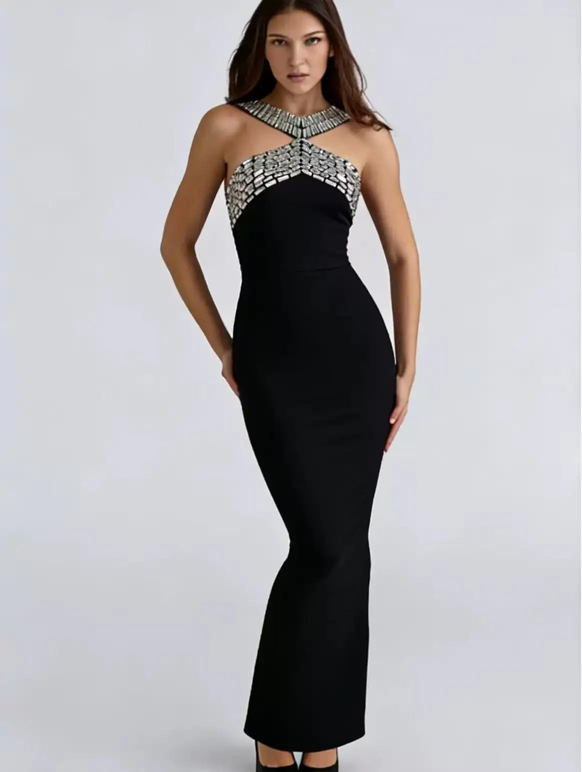 High-quality summer black rhinestone halter off-shoulder sleeveless bandage dress, elegant and fashion backless evening dress
High-quality summer black rhinestone halter off-shoulder sleeveless bandage dress, elegant and fashion backless evening dress