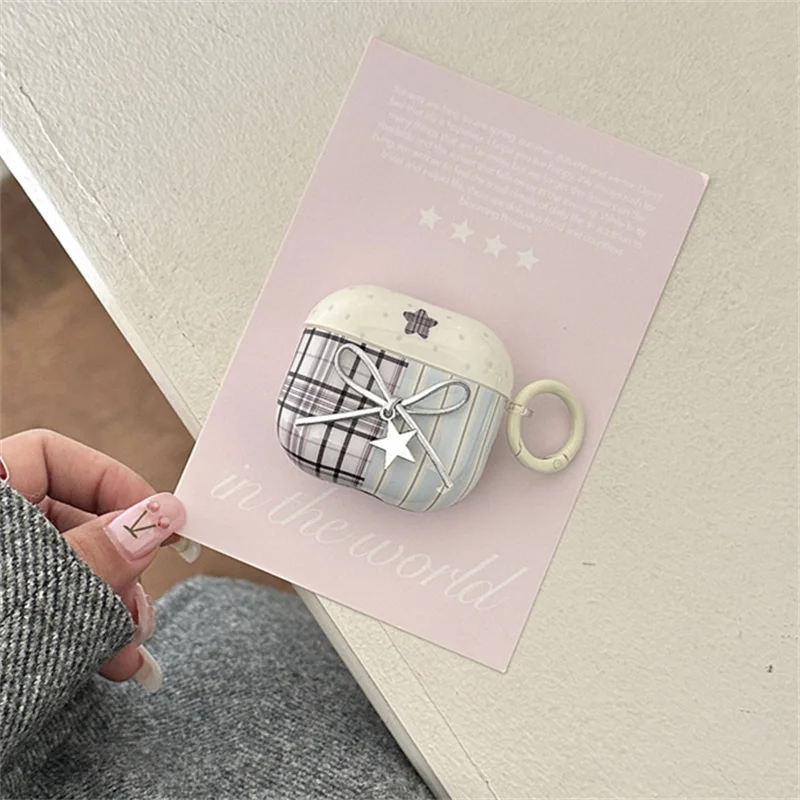 Korean line plaid earphone case for AirPods 4 1 2 3 Pro Pro2 Cute bow Star Bluetooth headphone charging case protection cover
Korean line plaid earphone case for AirPods 4 1 2 3 Pro Pro2 Cute bow Star Bluetooth headphone charging case protection cover