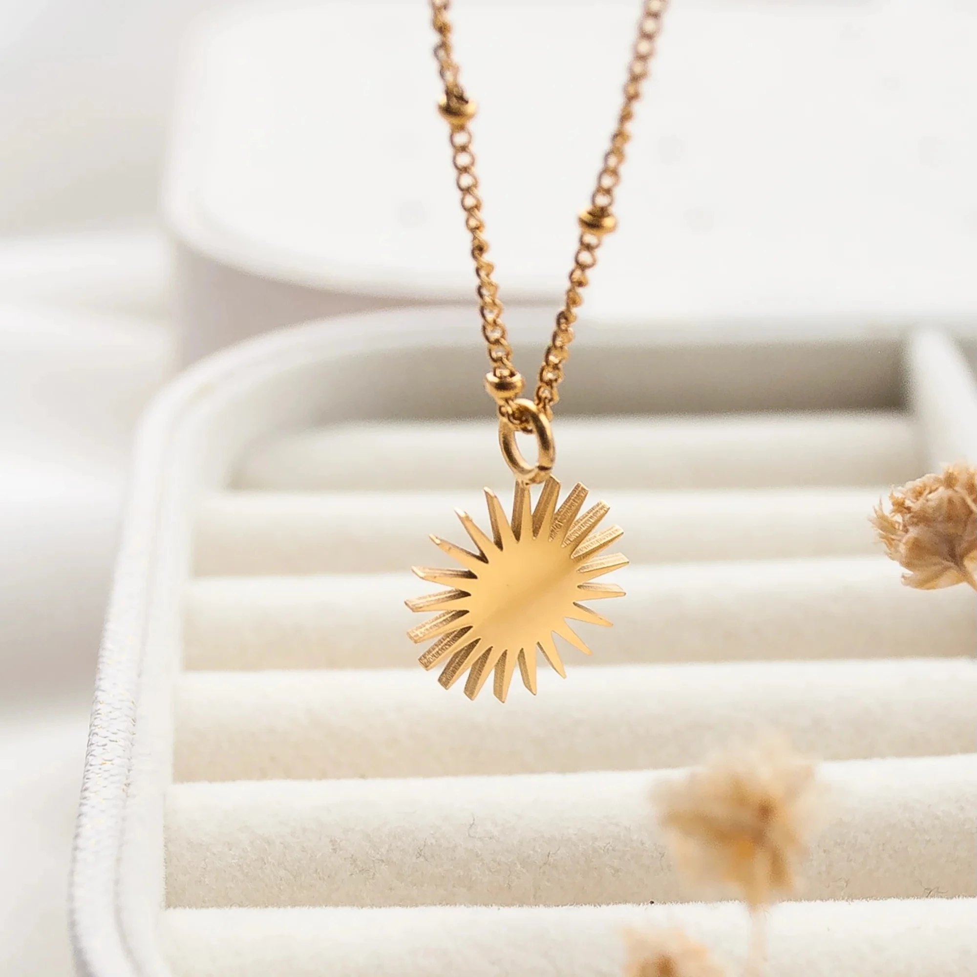 Shams Necklace - Sun Stainless Steel Beaded Chain Necklace Sunflower Islamic Jewelry Muslim Pendant Eid Gift For Men And Women
Shams Necklace - Sun Stainless Steel Beaded Chain Necklace Sunflower Islamic Jewelry Muslim Pendant Eid Gift For Men And Women