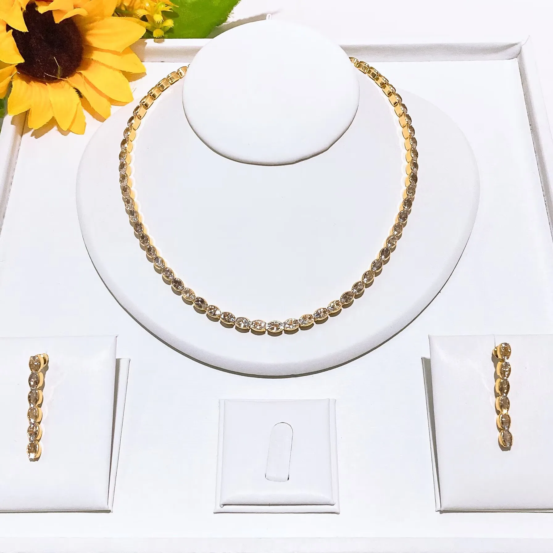 Yulaili Gold Plated Tennis Jewelry Set for Women Elegant Oval Necklace Earrings Bridal Wedding Party Luxury Accessories
Yulaili Gold Plated Tennis Jewelry Set for Women Elegant Oval Necklace Earrings Bridal Wedding Party Luxury Accessories