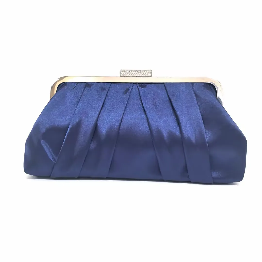 New Pleated Women Clutch Bag Diamond Clip Clasp Crossbody Satin Celebrity High Evening Bag Chain Detachable Party Women Handbag
New Pleated Women Clutch Bag Diamond Clip Clasp Crossbody Satin Celebrity High Evening Bag Chain Detachable Party Women Handbag