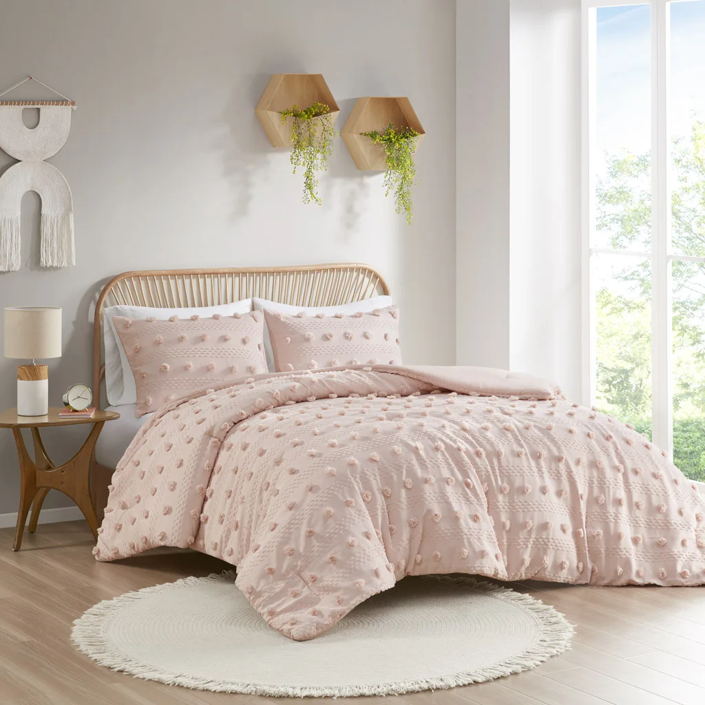 Twin/Twin XL Clip Jacquard Comforter Set (Pink + Polyester + Twin)"
Twin/Twin XL Clip Jacquard Comforter Set (Pink + Polyester + Twin)"