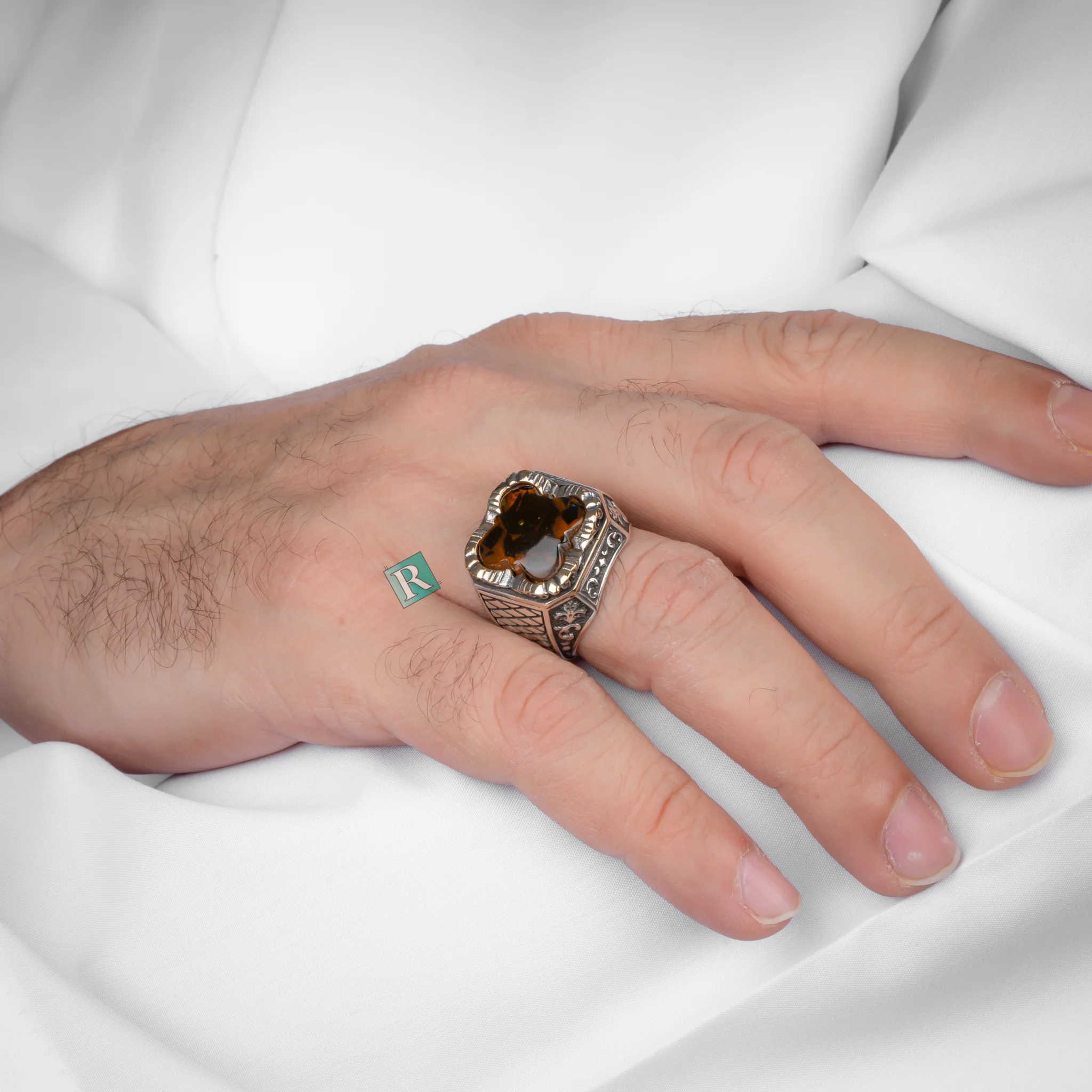 Gemstone Amber Clover Flower Design 925 Sterling Silver Ring 18 Gram For Men's Handmade High Quality Accessories Jewelry Gifts
Gemstone Amber Clover Flower Design 925 Sterling Silver Ring 18 Gram For Men's Handmade High Quality Accessories Jewelry Gifts