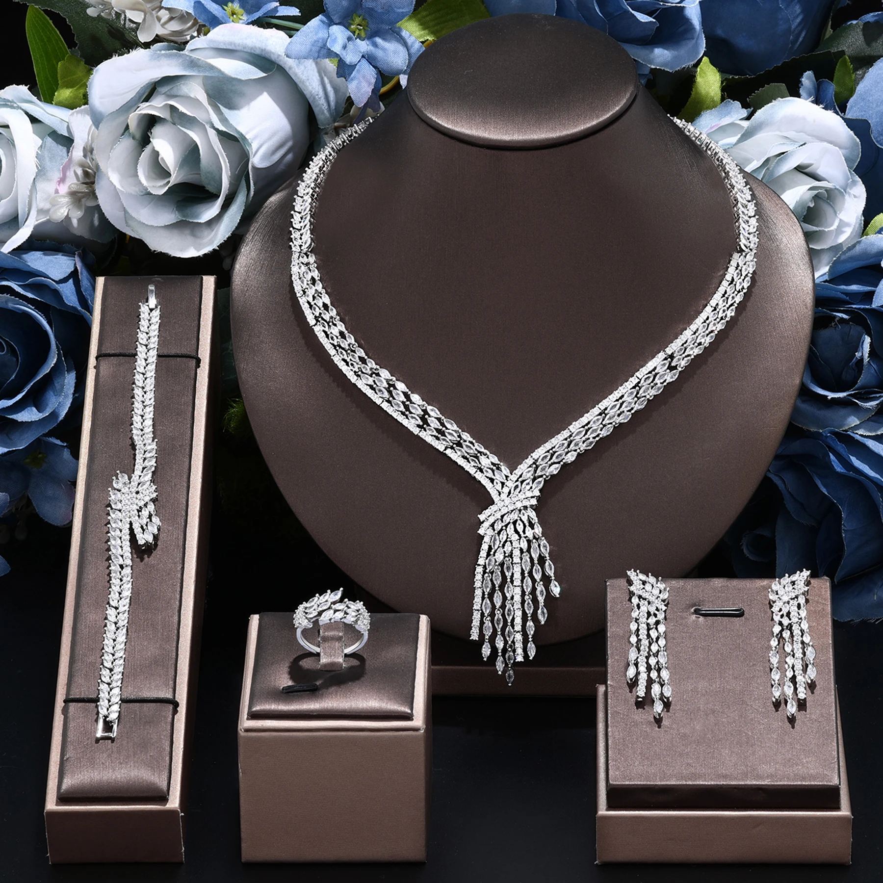 2024 Bridal Jewelry Sets New Fashion Dubai Full Jewelry Set For Women Wedding Party Accessories Design
2024 Bridal Jewelry Sets New Fashion Dubai Full Jewelry Set For Women Wedding Party Accessories Design