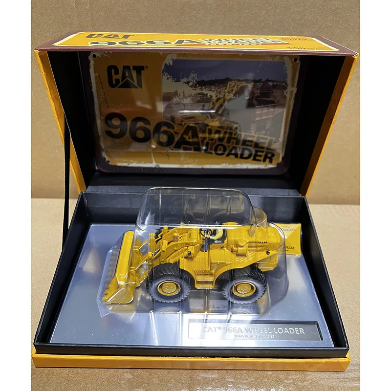 DM 1:50 Scale CAT 966A Wheel Loader Alloy Forklift Construction Vehicle Model 85579
DM 1:50 Scale CAT 966A Wheel Loader Alloy Forklift Construction Vehicle Model 85579