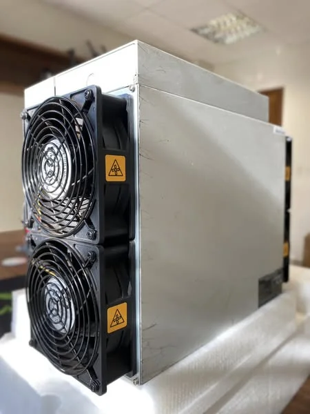 MinerX: Купи 10, получи 6 бесплатно! Криптомайнер Bitmain Antminer S19k Pro 120TH/s для Bitcoin, BCH, BSV с низким энергопотреблением
MinerX: Купи 10, получи 6 бесплатно! Криптомайнер Bitmain Antminer S19k Pro 120TH/s для Bitcoin, BCH, BSV с низким энергопотреблением