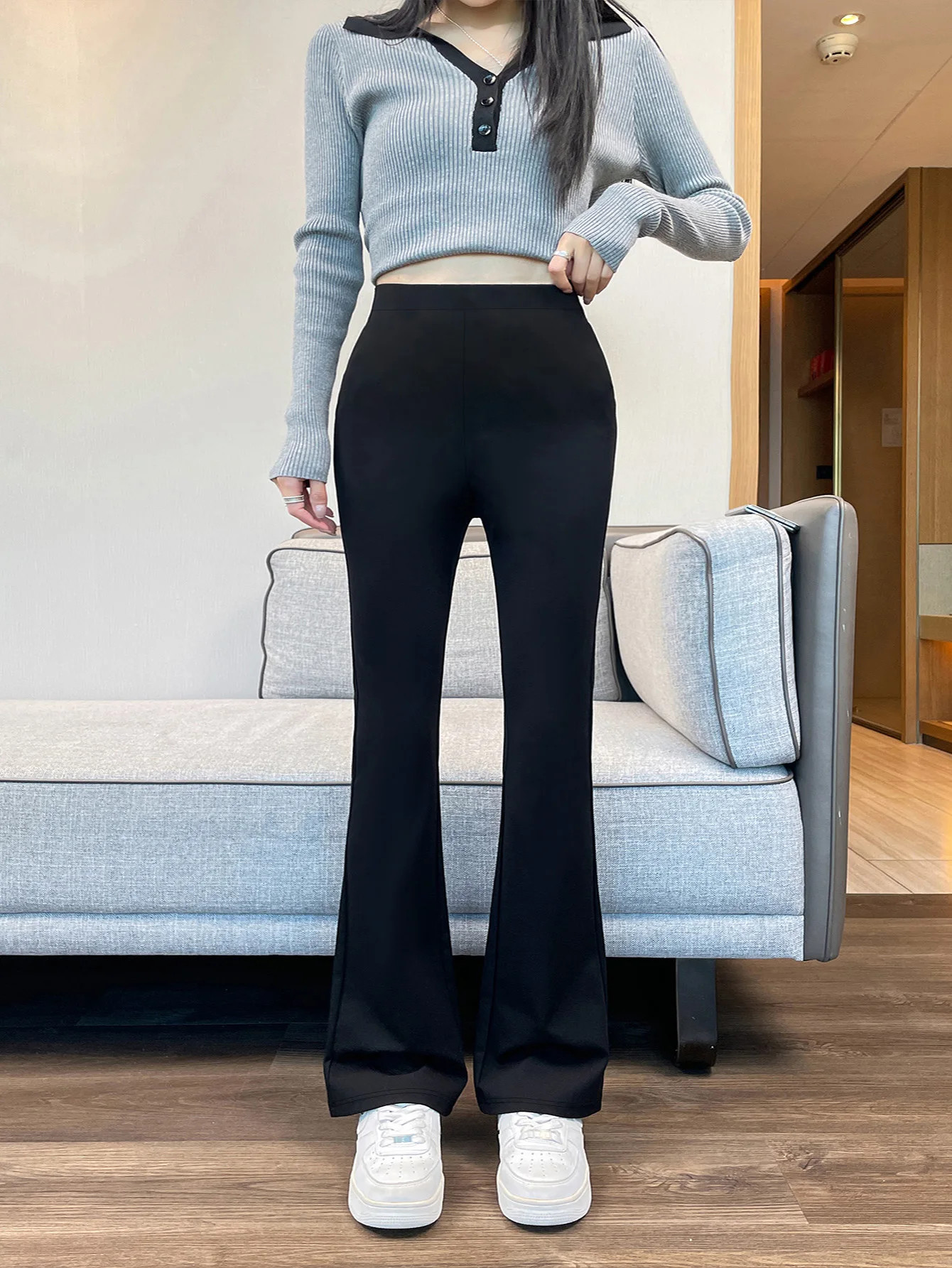 Women's summer 2024 new plus-size knitted fabric elegant temperament wide-legged casual pants
Women's summer 2024 new plus-size knitted fabric elegant temperament wide-legged casual pants