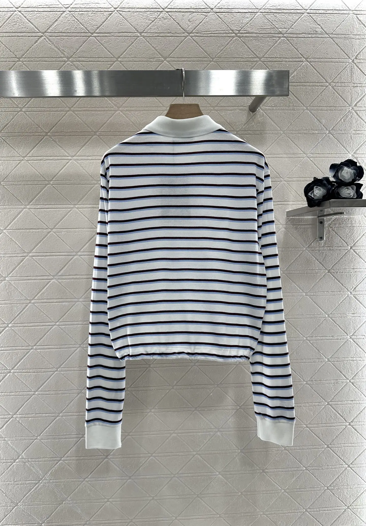 2025 Summer Collar Striped Long Sleeved Top made of All Cotton Material with Polo Buttons and Half Open Placket Oversized WYY123
2025 Summer Collar Striped Long Sleeved Top made of All Cotton Material with Polo Buttons and Half Open Placket Oversized WYY123