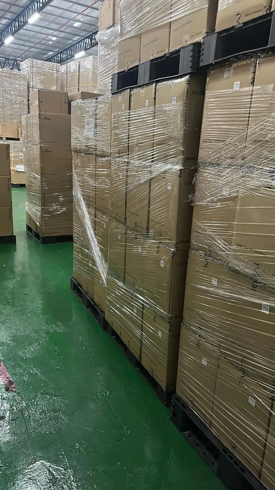 MinerX Wholesale Bitmain Antminer S19K Pro 115T 2645W BTC ASIC Miner Mining SHA 256 New ASIC Bitcoin Miner, BUY 2 GET 1 FREE
MinerX Wholesale Bitmain Antminer S19K Pro 115T 2645W BTC ASIC Miner Mining SHA 256 New ASIC Bitcoin Miner, BUY 2 GET 1 FREE