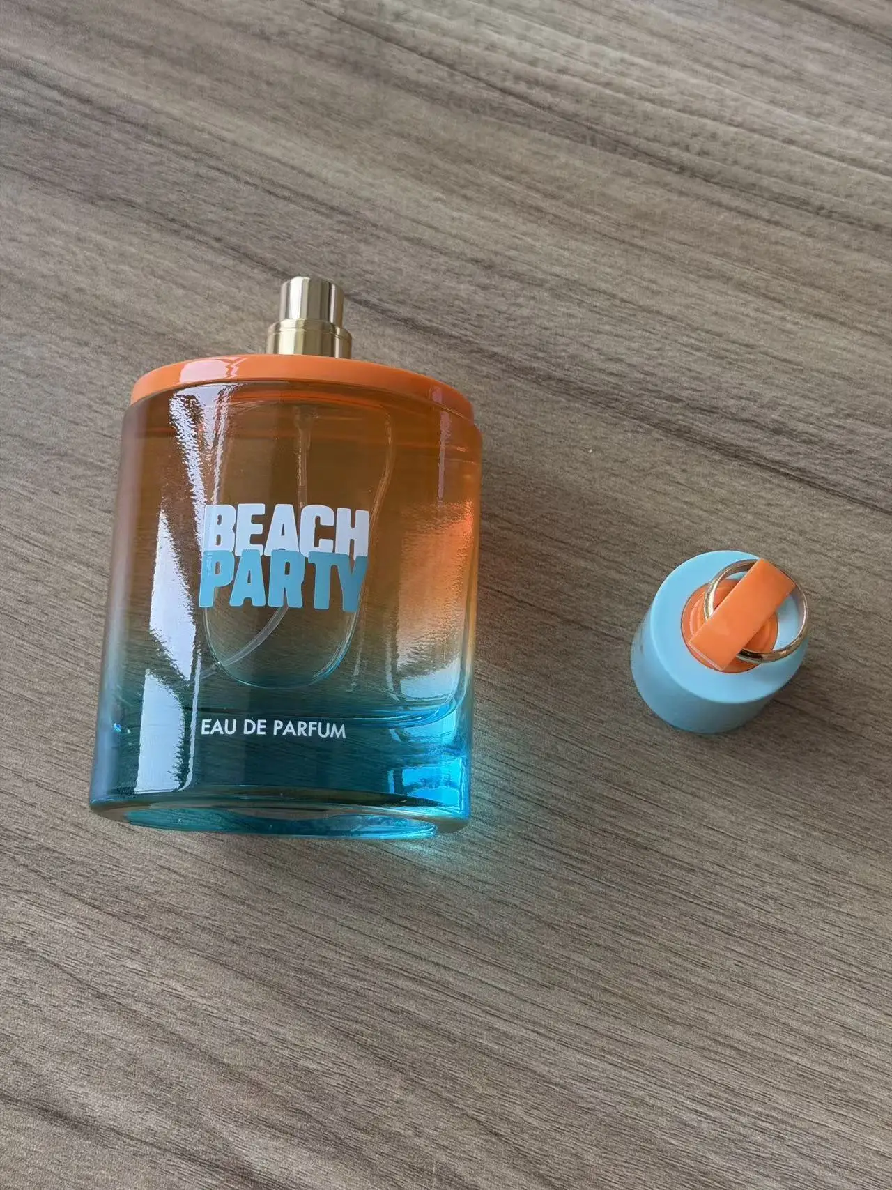 AF Unisex Beach Party Eau De Parfum 3.4 Ounce | Fresh Floral Tropical Fragrance, Long Lasting Wear | Great for Gifting
AF Unisex Beach Party Eau De Parfum 3.4 Ounce | Fresh Floral Tropical Fragrance, Long Lasting Wear | Great for Gifting