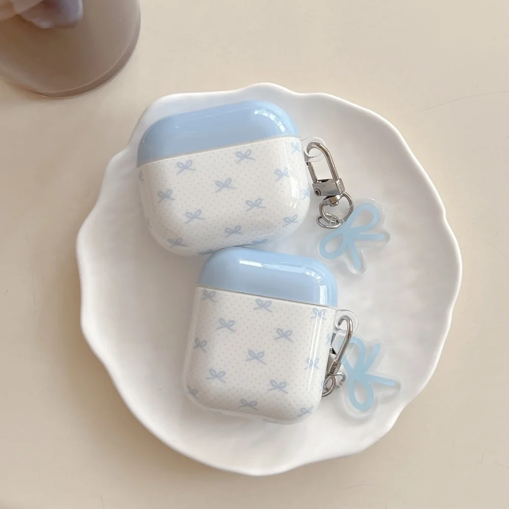 Korean INS polka dot full screen bow headphone case for AirPros 4 3 2 Pro 2 3 creative fashion new shock-proof protective cover
Korean INS polka dot full screen bow headphone case for AirPros 4 3 2 Pro 2 3 creative fashion new shock-proof protective cover