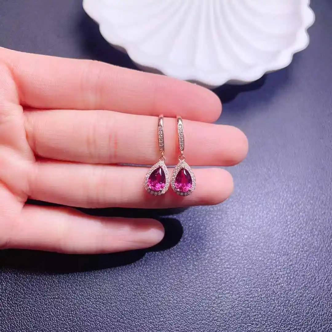 KJJEAXCMY Boutique Jewelry 925 Pure Silver Inlaid with Natural Impurities free Magnesium Aluminum Garnet Women's Earrings Gift
KJJEAXCMY Boutique Jewelry 925 Pure Silver Inlaid with Natural Impurities free Magnesium Aluminum Garnet Women's Earrings Gift